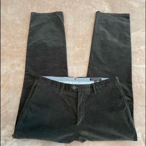 BANANA REPUBLIC STRAIGHT FIT DRESS CORDS